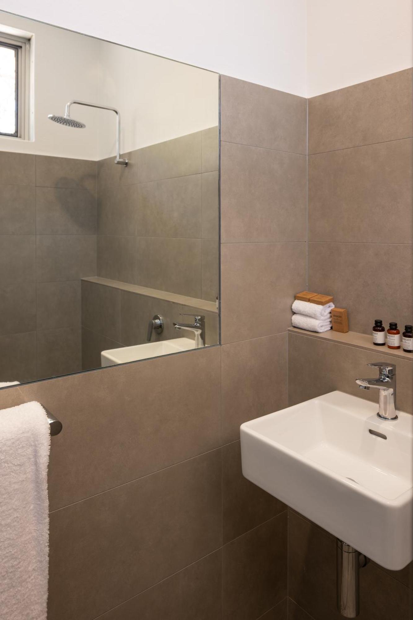 טונקרי South Pacific Palms Motor Inn מראה חיצוני תמונה